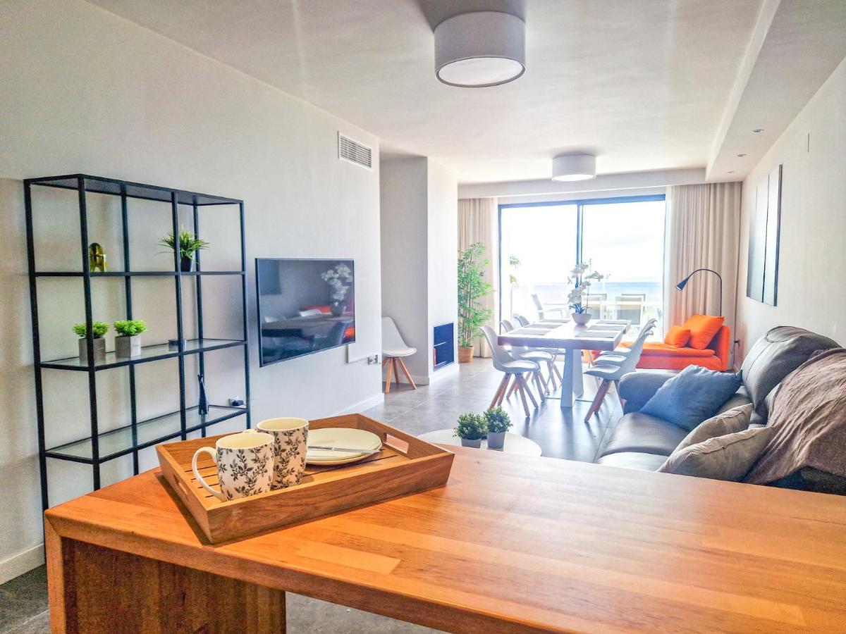 Luxury 2 Bedrooms Apt With Seaview Blue Suite 4104 مانيلفا المظهر الخارجي الصورة
